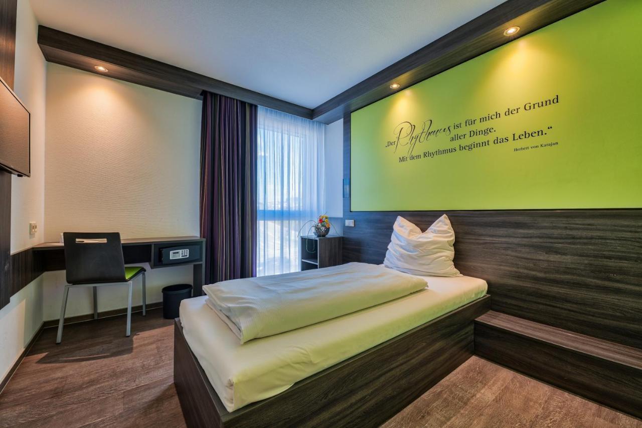 Economy-Hotel อูล์ม ภายนอก รูปภาพ