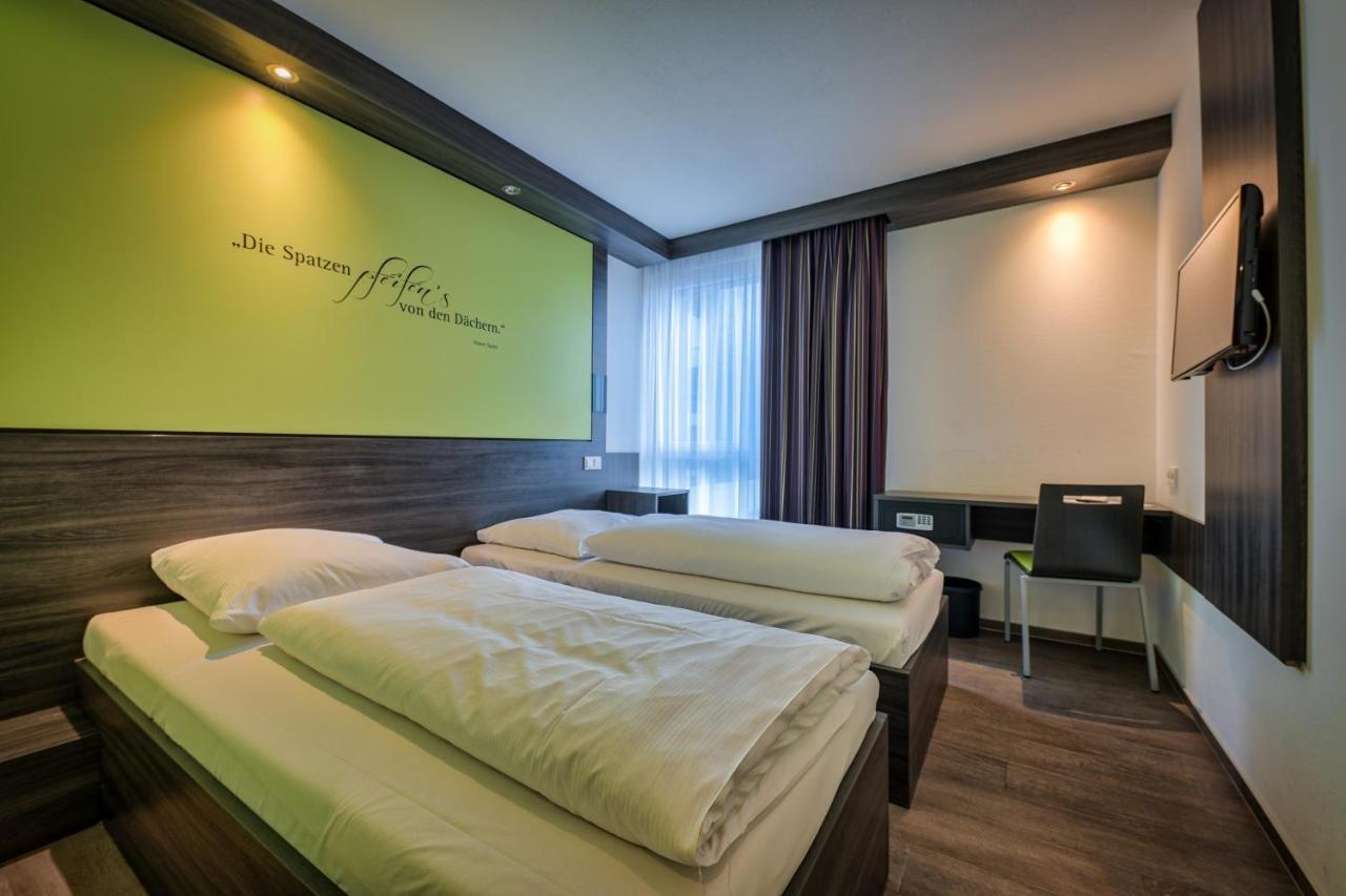 Economy-Hotel อูล์ม ภายนอก รูปภาพ